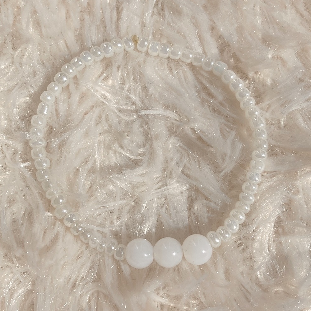 Pearl bracelet
